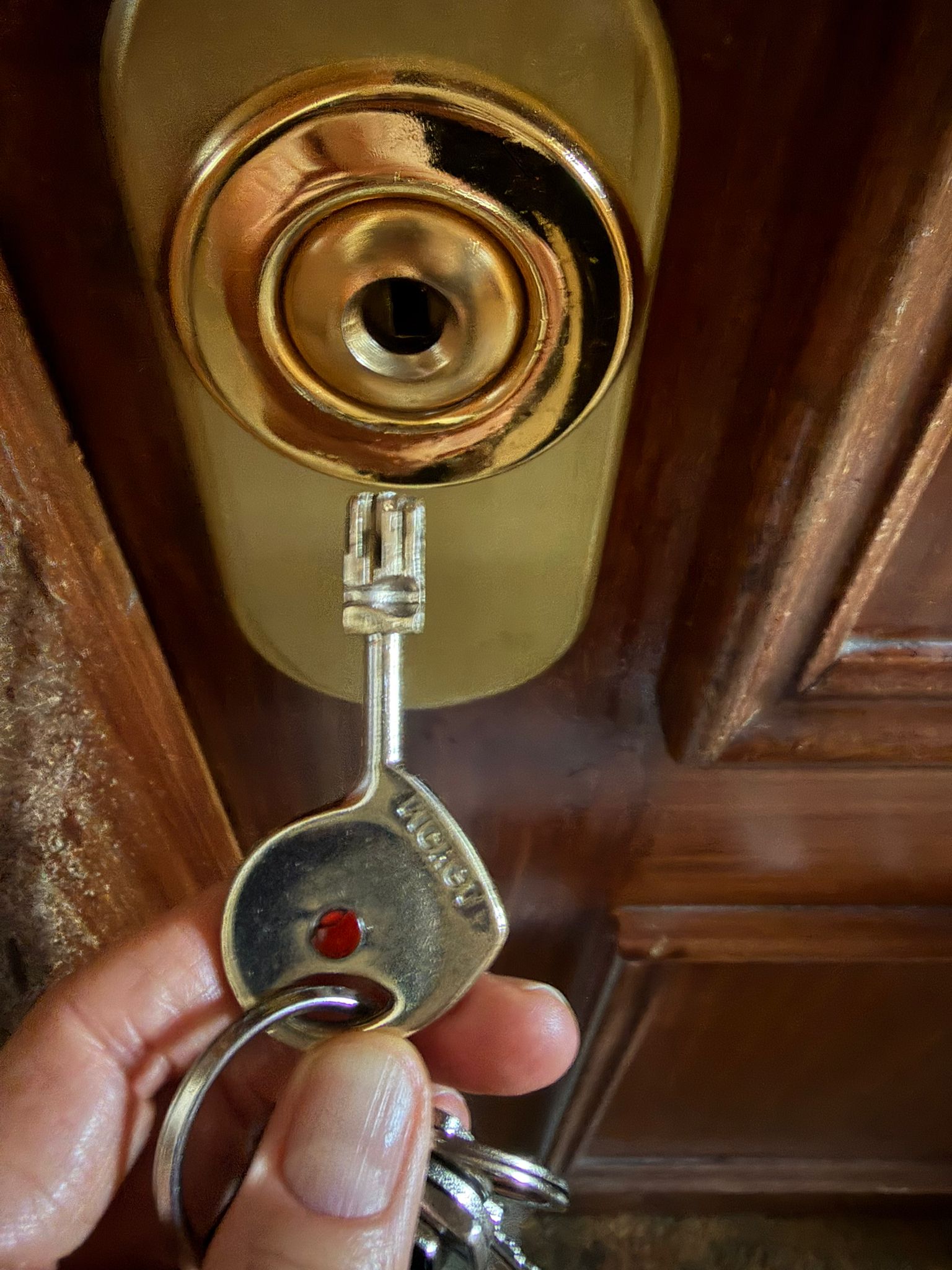 Trabajo cerrajería profesional Madrid